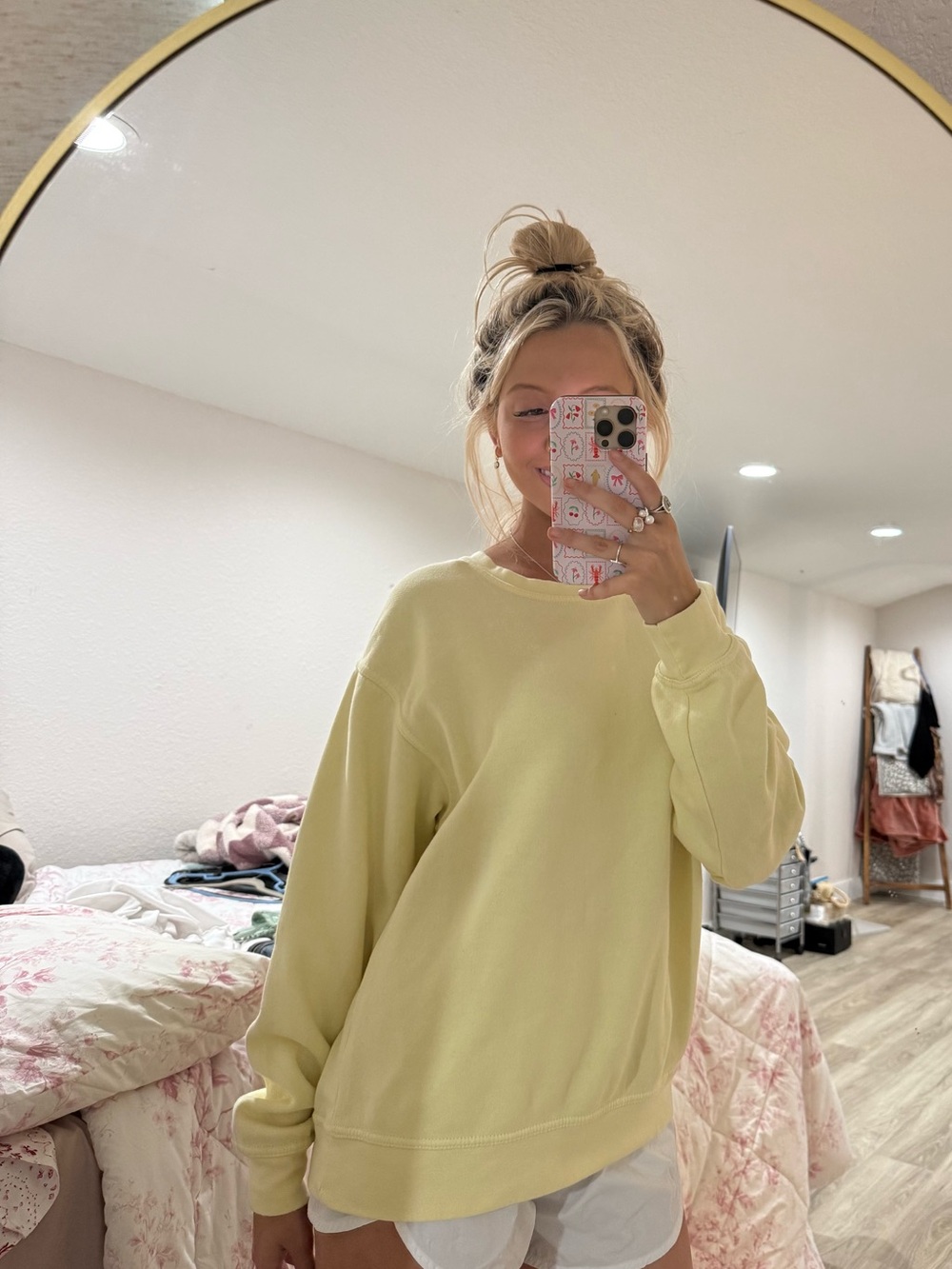 Women's Crewneck Sweatshirt in Soft Pastel Yellow
